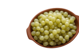 grapes in a bowel isolated on transparentbackground