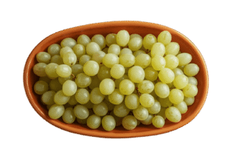 grapes in a bowel isolated on transparentbackground