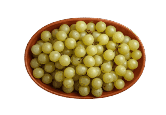 grapes in a bowel isolated on transparentbackground